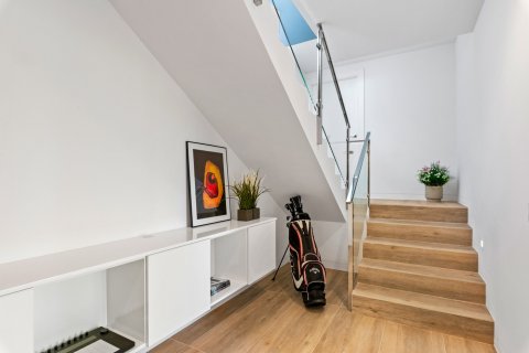 Huvila myytävänä Alicante, Espanja, 4 makuuhuonetta, 131 m2 No. 113312 - kuva 30