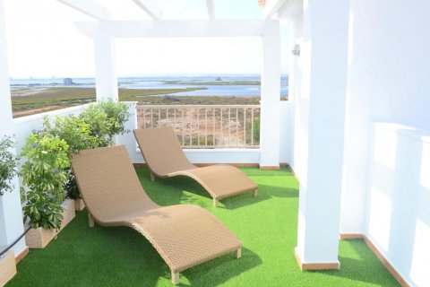 Huvila myytävänä La Manga del Mar Menor, Murcia, Espanja, 4 makuuhuonetta,  No. 113308 - kuva 12