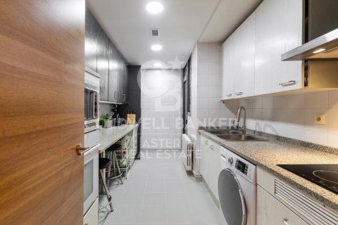 Apartment à vendre à Barcelona, Espagne, 2 chambres, 120 m2 No. 178669 - photo 30