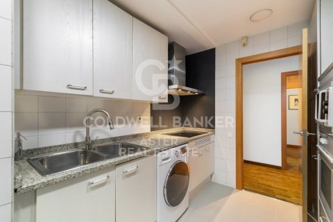 Apartment à vendre à Barcelona, Espagne, 2 chambres, 120 m2 No. 178669 - photo 29