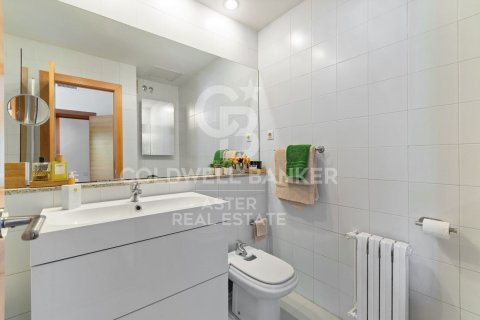 Apartment à vendre à Barcelona, Espagne, 2 chambres, 120 m2 No. 178669 - photo 17