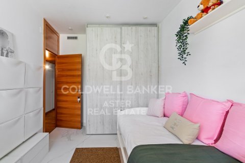 Apartment à vendre à Barcelona, Espagne, 2 chambres, 120 m2 No. 178669 - photo 22