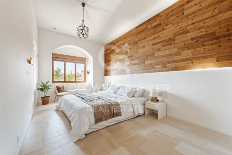 Apartment à vendre à Barcelona, Espagne, 3 chambres, 153 m2 No. 178674 - photo 3