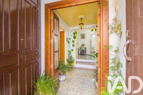 Villa for sale in Galaroza, Huelva, Spain 4 bedrooms, 308 sq.m. No. 173152 - photo 3