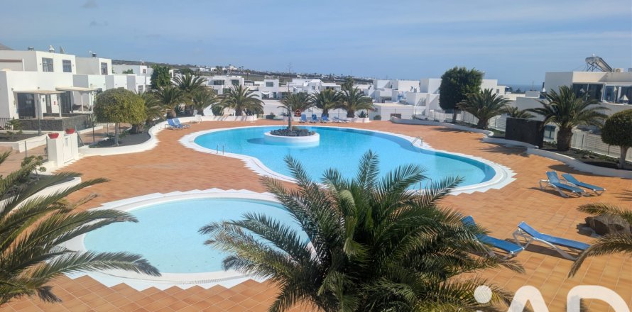 Radhus i Yaiza, Lanzarote, Spanien 3 sovrum, 189 kvm. Nr. 173149