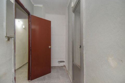 Apartment à vendre à Santa Coloma de Gramenet, Barcelona, Espagne, 2 chambres, 63 m2 No. 191433 - photo 6