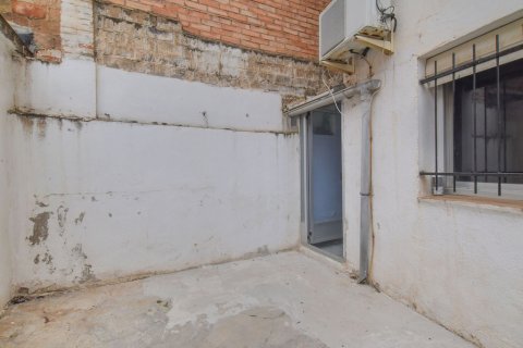 Apartment à vendre à Santa Coloma de Gramenet, Barcelona, Espagne, 2 chambres, 63 m2 No. 191433 - photo 12