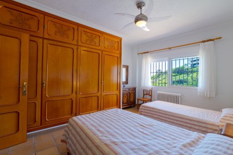 Villa till salu Campoamor, Alicante, Spanien 7 sovrum, 240 kvm. Nr. 138216 - foto 28