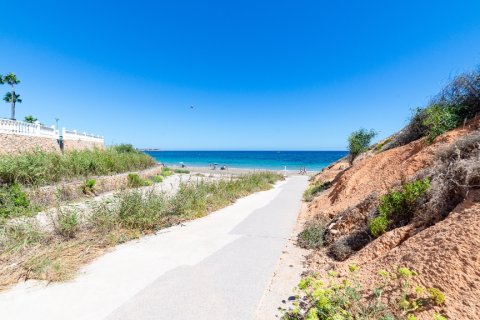 Villa till salu Campoamor, Alicante, Spanien 7 sovrum, 240 kvm. Nr. 138216 - foto 19