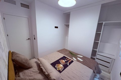 Huoneisto myytävänä Torrevieja, Alicante, Espanja, 1 makuuhuone, 54 m2 No. 192273 - kuva 27
