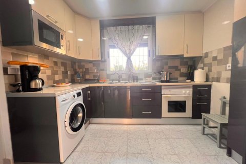 Bungalowi myytävänä Torrevieja, Alicante, Espanja, 2 makuuhuonetta, 53 m2 No. 192276 - kuva 8