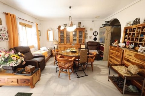 Bungalowi myytävänä Torrevieja, Alicante, Espanja, 2 makuuhuonetta, 73 m2 No. 192278 - kuva 7