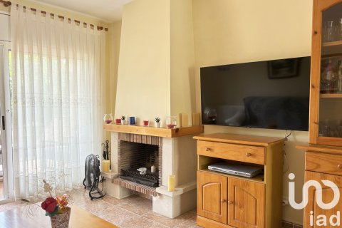 House for sale in Creixell, Tarragona, Spain 4 bedrooms, 197 sq.m. No. 153278 - photo 16