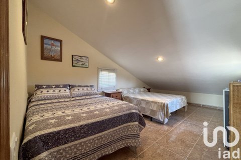 House for sale in Creixell, Tarragona, Spain 4 bedrooms, 197 sq.m. No. 153278 - photo 24