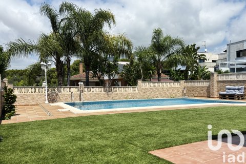 House for sale in Creixell, Tarragona, Spain 4 bedrooms, 197 sq.m. No. 153278 - photo 5