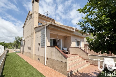 House for sale in Creixell, Tarragona, Spain 4 bedrooms, 197 sq.m. No. 153278 - photo 6