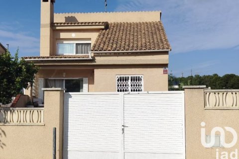 Casa a Creixell, Tarragona, Spagna 4 camere da letto, 197 mq. N° 153278