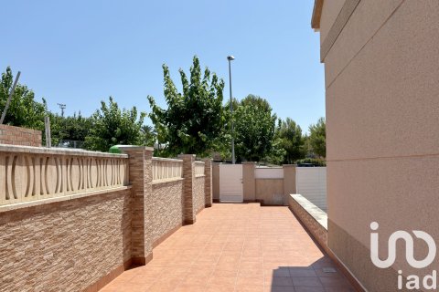 House for sale in Creixell, Tarragona, Spain 4 bedrooms, 197 sq.m. No. 153278 - photo 11