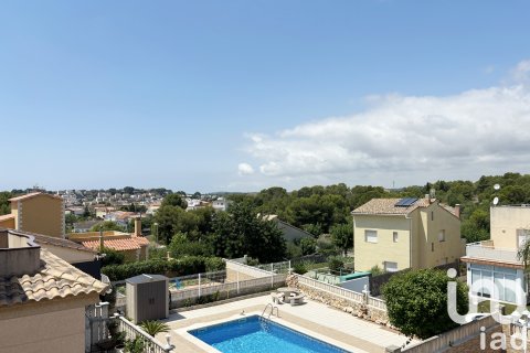 House for sale in Creixell, Tarragona, Spain 4 bedrooms, 197 sq.m. No. 153278 - photo 10