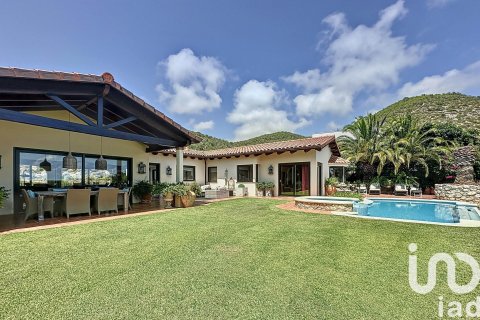 Talo myytävänä Sitges, Barcelona, Espanja, 5 makuuhuonetta, 472 m2 No. 153276 - kuva 26