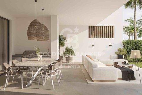 Huoneisto myytävänä Estepona, Malaga, Espanja, 4 makuuhuonetta, 193 m2 No. 160024 - kuva 5