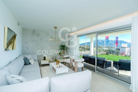 Huoneisto myytävänä Mijas, Malaga, Espanja, 2 makuuhuonetta, 88 m2 No. 159934 - kuva 2