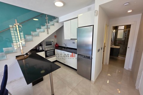 Apartment for sale in Los Alcazares, Murcia, Spain 3 bedrooms, No. 193450 - photo 4