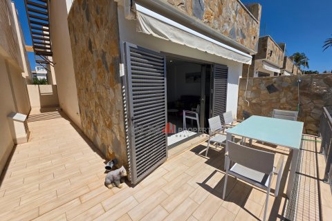 Apartment for sale in Los Alcazares, Murcia, Spain 3 bedrooms, No. 193450 - photo 12