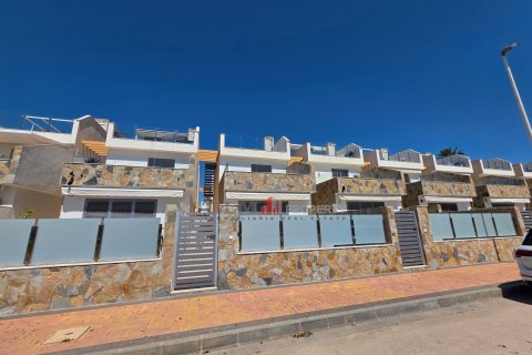 Apartment for sale in Los Alcazares, Murcia, Spain 3 bedrooms, No. 193450 - photo 2