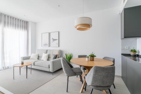 Huoneisto myytävänä Torrevieja, Alicante, Espanja, 2 makuuhuonetta, 78 m2 No. 134237 - kuva 16