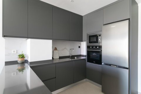 Huoneisto myytävänä Torrevieja, Alicante, Espanja, 2 makuuhuonetta, 78 m2 No. 134237 - kuva 24