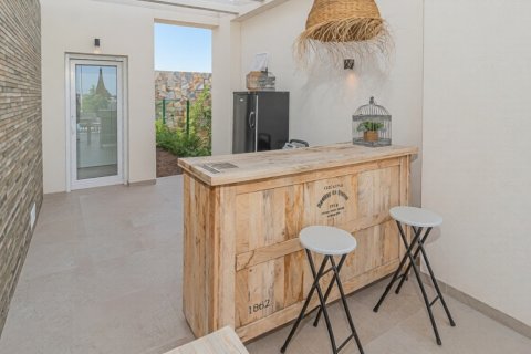Villa en venta en Alicante, España 3 dormitorios,  No. 167590 - foto 20