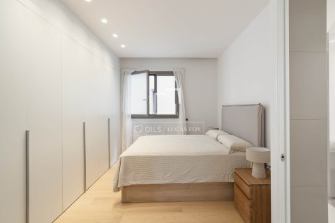 Apartment for sale in Barcelona, Spain 2 bedrooms, 93 sq.m. No. 167585 - photo 22