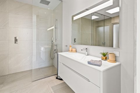 Villa in vendita a Pinar De Campoverde, Alicante, Spagna 3 camere da letto, 248 mq. N° 137950 - foto 16