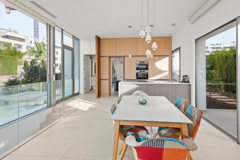 Villa in vendita a Pinar De Campoverde, Alicante, Spagna 3 camere da letto, 248 mq. N° 137950 - foto 8