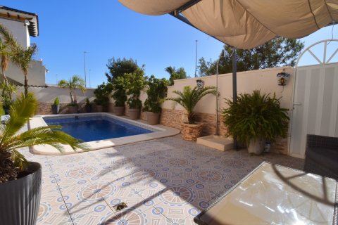 Villa zum Verkauf Alicante, Spanien 4 Schlafzimmer, 103 m2 Nr. 137954 - Foto 3