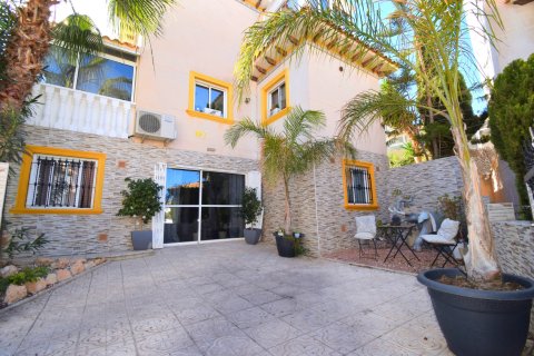 Villa zum Verkauf Alicante, Spanien 4 Schlafzimmer, 103 m2 Nr. 137954 - Foto 2