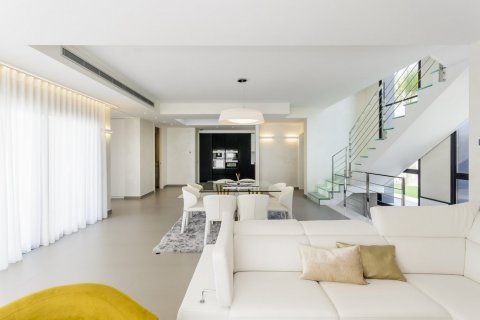 Villa for sale Dehesa De Campoamor, Alicante, Spain 3 bedrooms,  No. 114887 - photo 30