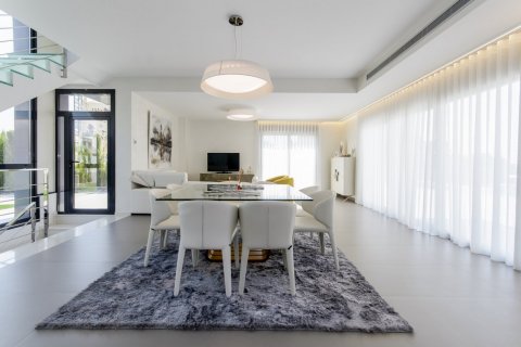 Villa for sale Dehesa De Campoamor, Alicante, Spain 3 bedrooms,  No. 114887 - photo 9
