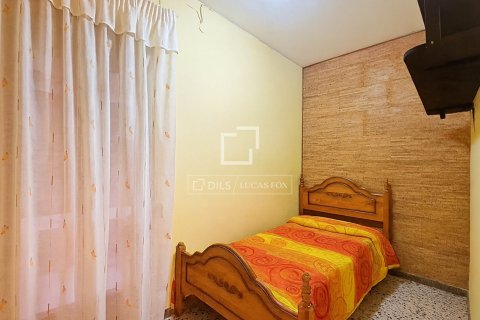 Apartament w Vilanova i la Geltru, Barcelona, Hiszpania 5 sypialni, 161 mkw. nr 150577 – zdjęcie 21