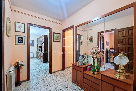 Apartament w Vilanova i la Geltru, Barcelona, Hiszpania 5 sypialni, 161 mkw. nr 150577 – zdjęcie 8