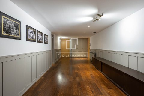 Dzīvoklis pārdošanā Barcelona, Spānijā 4 istabas, 185 m2 Nr. 150578 - attēls 25