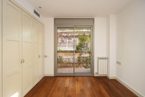 Dzīvoklis pārdošanā Barcelona, Spānijā 4 istabas, 185 m2 Nr. 150578 - attēls 13