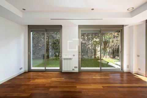 Dzīvoklis pārdošanā Barcelona, Spānijā 4 istabas, 185 m2 Nr. 150578 - attēls 11