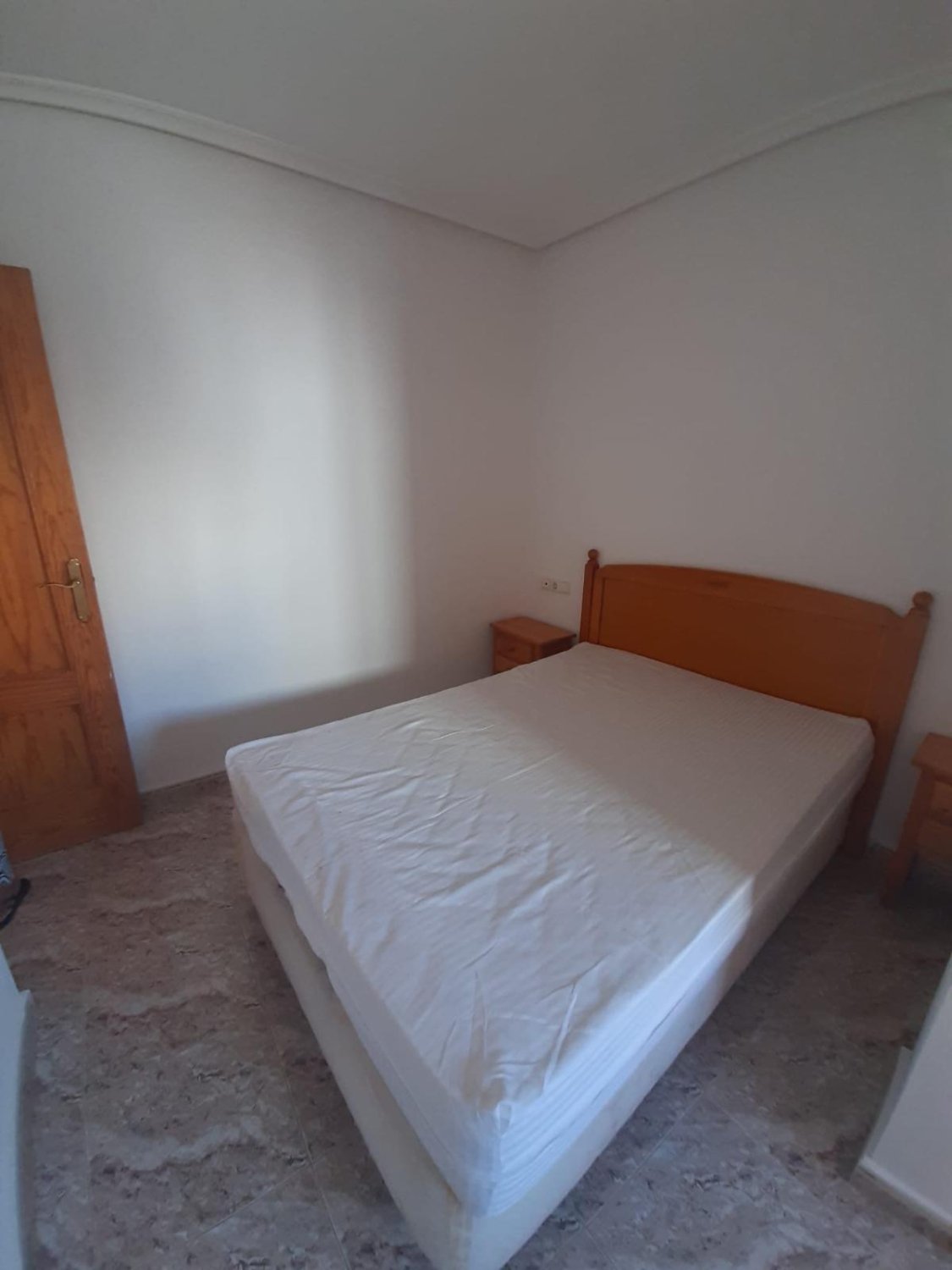 Apartament w Torrevieja, Alicante, Hiszpania 2 sypialnie, 1 mkw. nr 183830