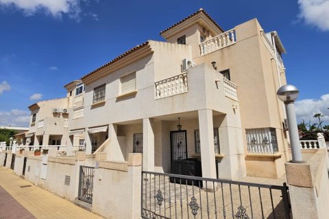 Duplex in Torrevieja, Alicante, Spain 2 bedrooms, 1 sq.m. No. 183831