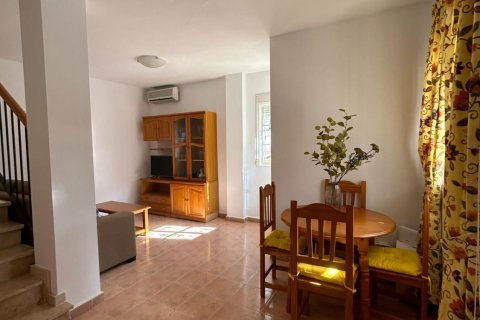 Duplex zum Verkauf in Torrevieja, Alicante, Spanien 2 Schlafzimmer, 1 m2 Nr. 183831 - Foto 12