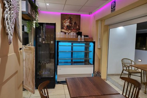 Commercial property à vendre à Calpe, Alicante, Espagne, 85 m2 No. 165689 - photo 26