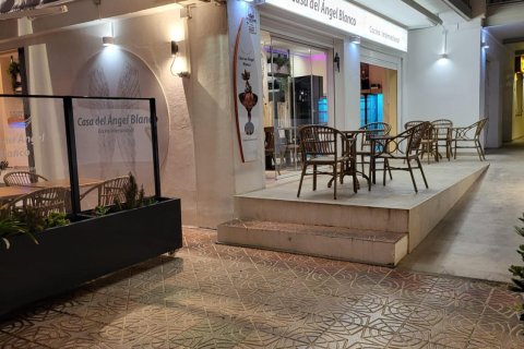 Commercial property à vendre à Calpe, Alicante, Espagne, 85 m2 No. 165689 - photo 16