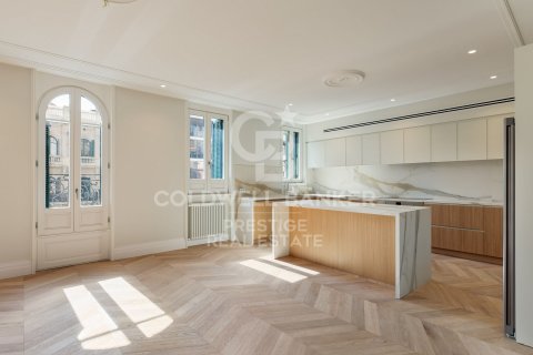 Penthouse w Barcelona, Hiszpania 3 sypialnie, 200 mkw. nr 159528 – zdjęcie 9